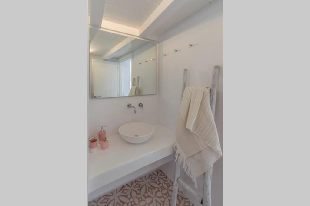 Вилла Stella'S House Кимолос Экстерьер фото